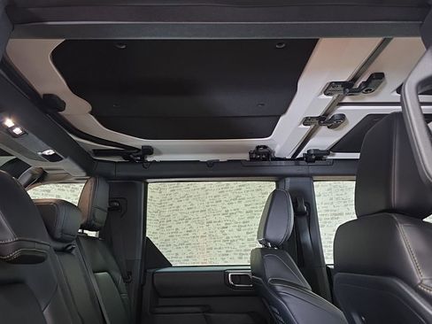 New 2025 Ford Bronco Badlands image 20