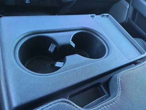 Used 2022 Ford F150 Lariat w/ Equipment Group 501A Mid image 19