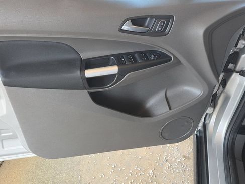 Used 2022 Ford Transit Connect XLT FWD image 32