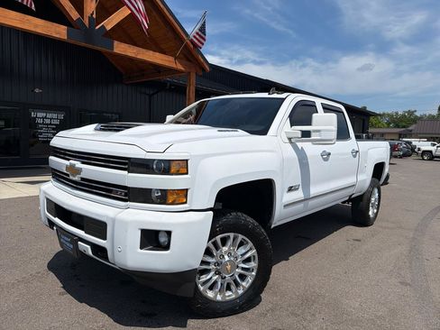 Used 2018 Chevrolet Silverado 2500 LTZ w/ Duramax Plus Package AWD/4WD image 1