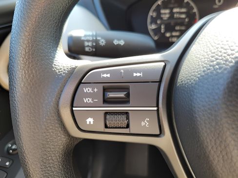 New 2026 Honda HR-V LX image 19