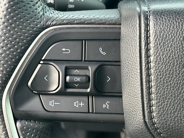 Used 2024 Toyota Tacoma Limited AWD/4WD image 22