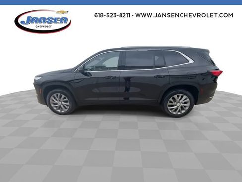 Used 2025 Buick Enclave Preferred FWD image 5