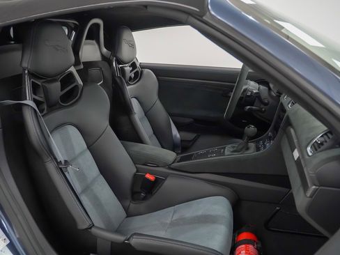 Used 2024 Porsche 718 Boxster Spyder RS image 18