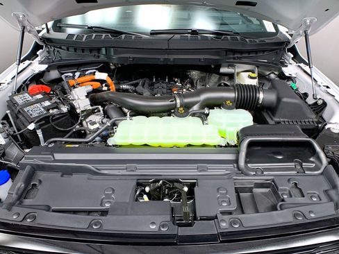 New 2025 Ford F150 Platinum w/ Equipment Group 702A High image 37