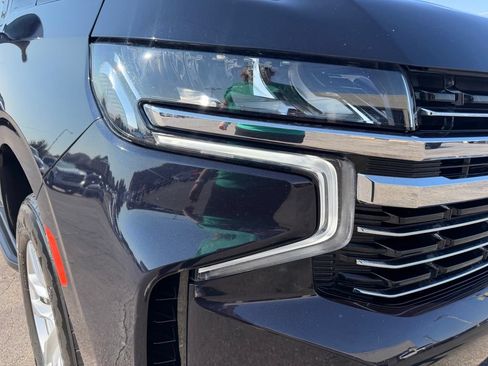 Used 2023 Chevrolet Suburban LT AWD/4WD image 6
