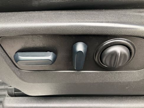 Used 2022 Chevrolet Silverado 3500 High Country w/ Z71 Off-Road Package image 11