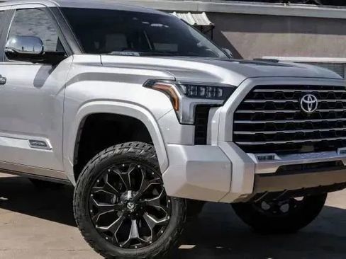 Used 2024 Toyota Tundra Capstone AWD/4WD image 11