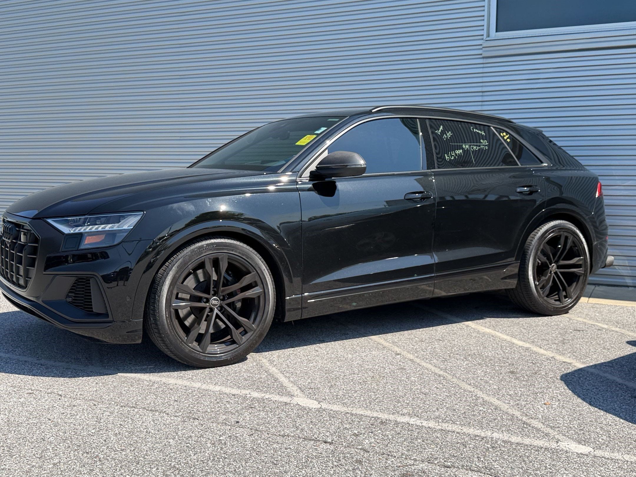 Used 2023 Audi SQ8 Prestige AWD/4WD image 6