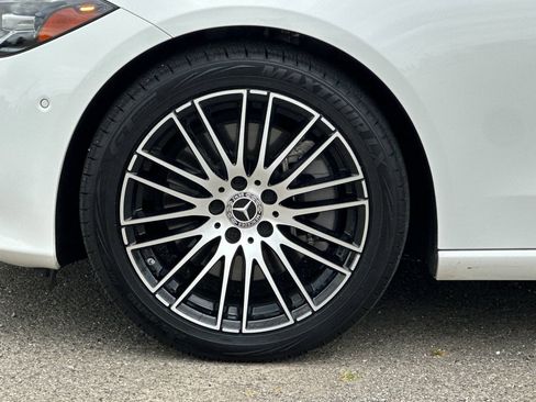Used 2023 Mercedes-Benz C 300 Sedan image 11