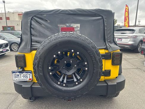 Used 2011 Jeep Wrangler Sport AWD/4WD image 8
