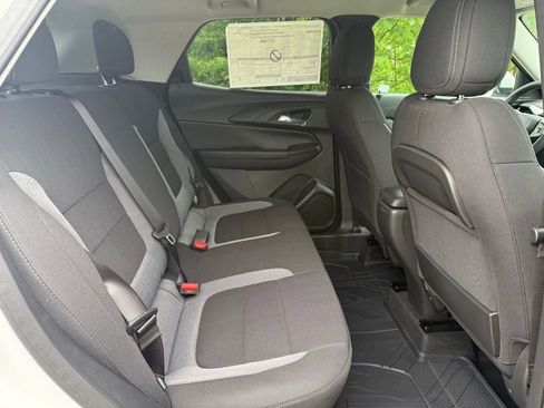 New 2026 Chevrolet TrailBlazer LT w/ Driver Confidence Package FWD image 15