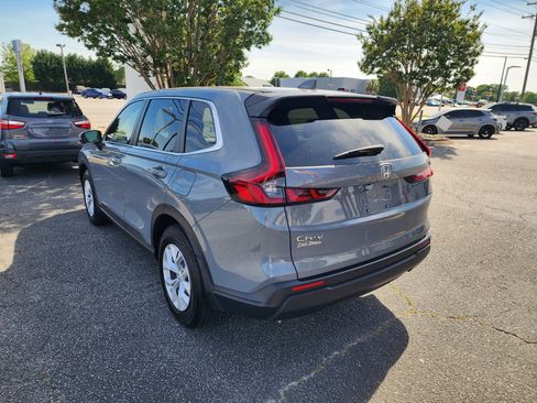 Certified 2025 Honda CR-V LX image 4