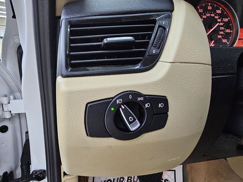 Used 2015 BMW X1 xDrive28i image 39