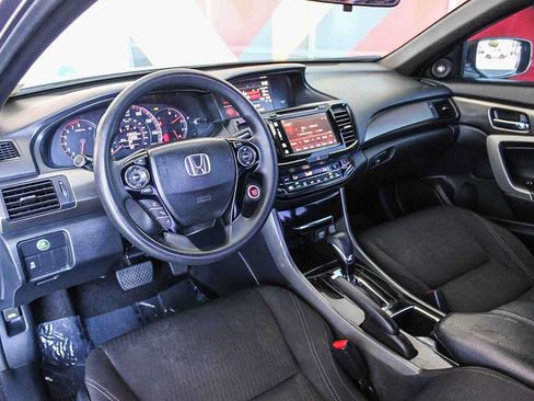 Used 2016 Honda Accord EX image 13