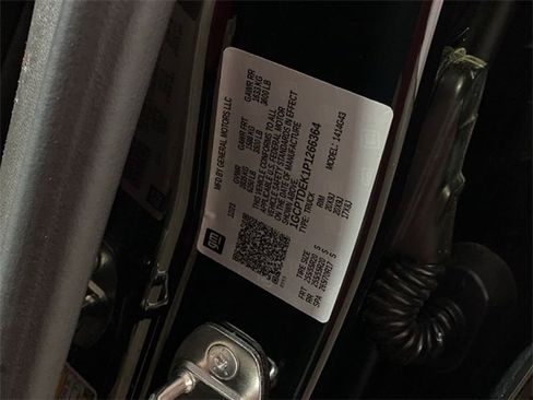 Used 2023 Chevrolet Colorado Z71 w/ Z71 Convenience Package 2 image 39