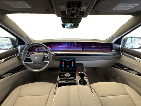 New 2026 Cadillac Escalade ESV Platinum Sport image 24
