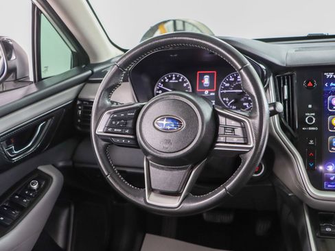 Used 2023 Subaru Outback Premium AWD/4WD image 12