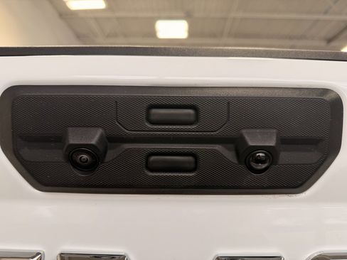 Used 2024 GMC Sierra 3500 Denali w/ Denali Reserve Package image 7