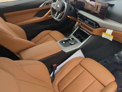 Used 2026 BMW 430i Coupe w/ M Sport Package RWD image 12