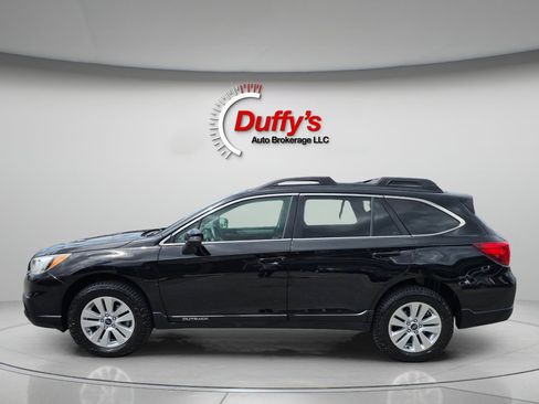 Used 2017 Subaru Outback 2.5i Premium AWD/4WD image 17
