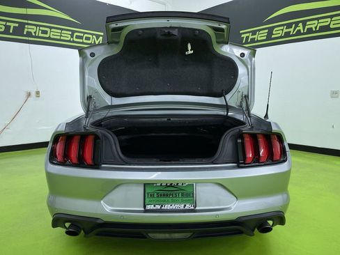 Used 2023 Ford Mustang Premium RWD image 9