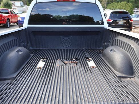 Used 2006 Dodge Ram 3500 Truck SLT w/ Quad Cab Big Horn Value Group RWD image 18