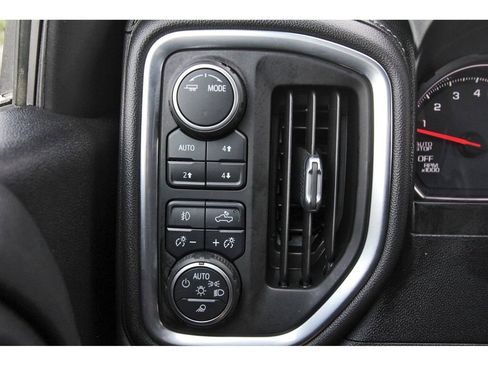 Used 2021 Chevrolet Silverado 1500 LT Trail Boss w/ Convenience Package II AWD/4WD image 22