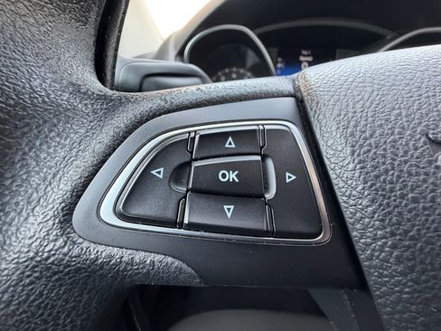 Used 2017 Ford Focus S FWD image 22