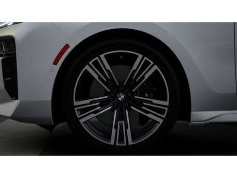 New 2026 BMW 760i xDrive AWD/4WD image 7