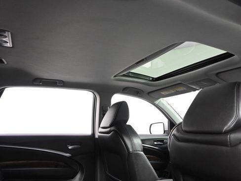 Used 2020 Acura MDX SH-AWD w/ Technology Package image 16