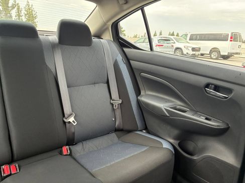 Used 2025 Nissan Versa SV FWD image 34