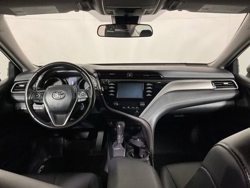 Used 2019 Toyota Camry LE image 20