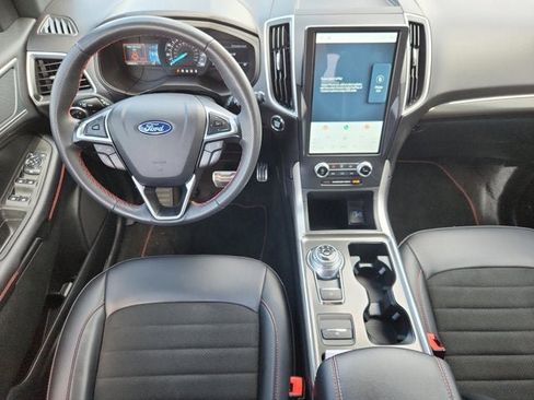 Used 2024 Ford Edge ST-Line AWD/4WD image 10