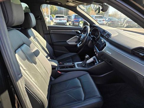 Used 2024 Audi Q3 2.0T Premium Plus image 11