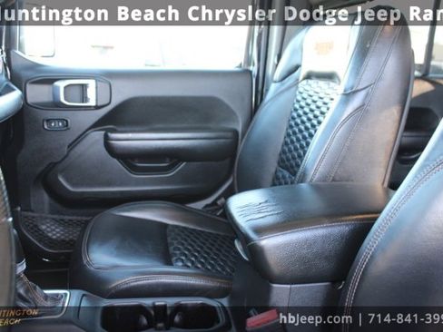 Used 2021 Jeep Gladiator Mojave image 39