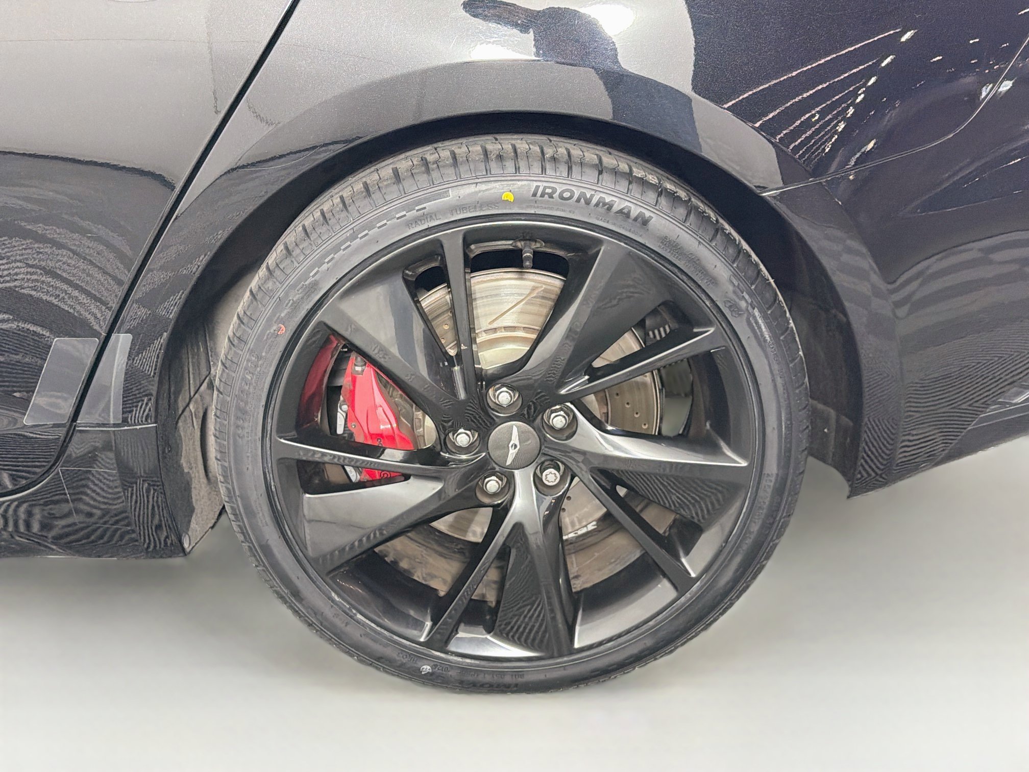 Used 2022 Genesis G70 3.3T RWD image 11
