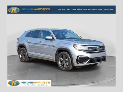 Used 2022 Volkswagen Atlas Cross Sport SEL R-Line AWD/4WD image 1