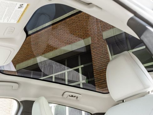 Used 2023 Ford Mustang Mach-E Premium image 12