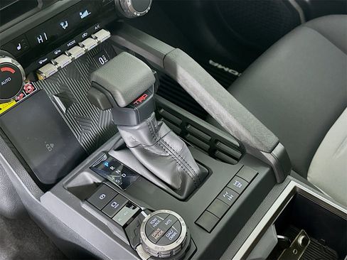 New 2025 Toyota Tacoma TRD Off-Road image 17