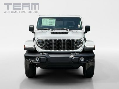 New 2025 Jeep Gladiator Sport