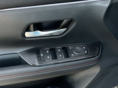 Certified 2026 Nissan Kicks SR w/ SR Premium Package FWD image 11