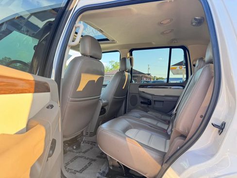 Used 2005 Ford Explorer Eddie Bauer AWD/4WD image 21