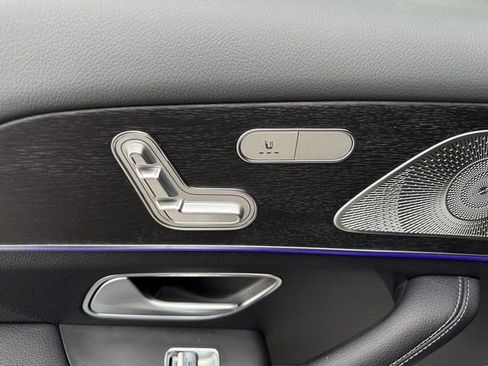 New 2025 Mercedes-Benz GLS 450 4MATIC image 13