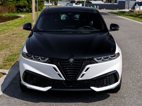 New 2026 Alfa Romeo Tonale w/ Active Assist Package AWD/4WD image 8