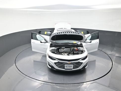 Used 2022 Chevrolet Malibu LT image 12