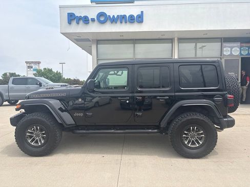 Used 2024 Jeep Wrangler Unlimited Rubicon 392 AWD/4WD image 8