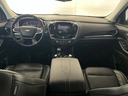 Used 2021 Chevrolet Traverse High Country AWD/4WD image 33
