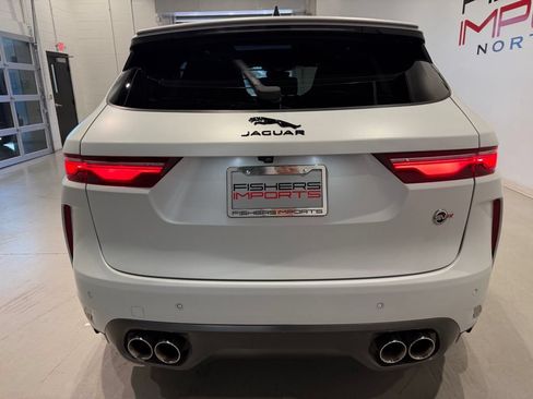Used 2021 Jaguar F-PACE SVR AWD/4WD image 12