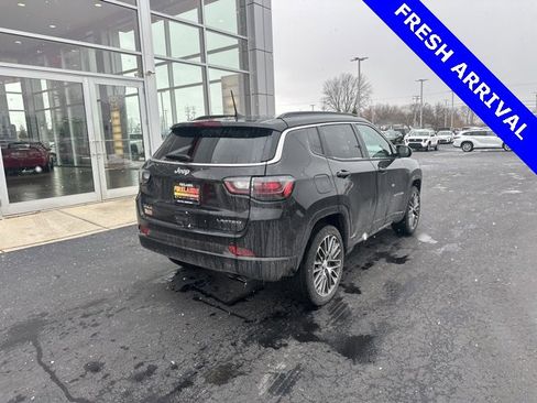 Used 2022 Jeep Compass Limited w/ Elite Group image 27